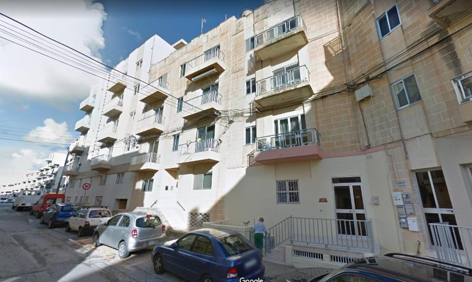 Kennedy Court - Prime Location - Bus Terminus Apartment St. Paul's Bay Ngoại thất bức ảnh